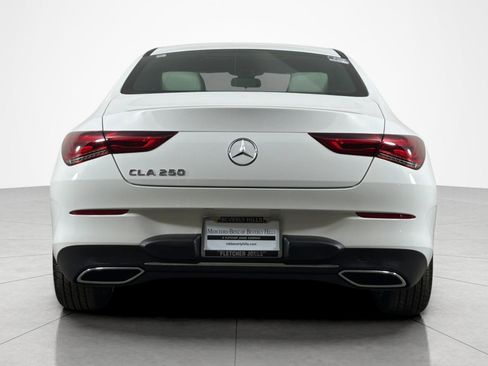Used 2023 Mercedes-Benz CLA 250 image 4