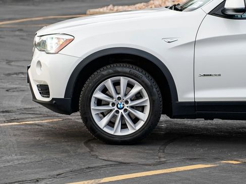 Used 2017 BMW X3 xDrive28i image 8