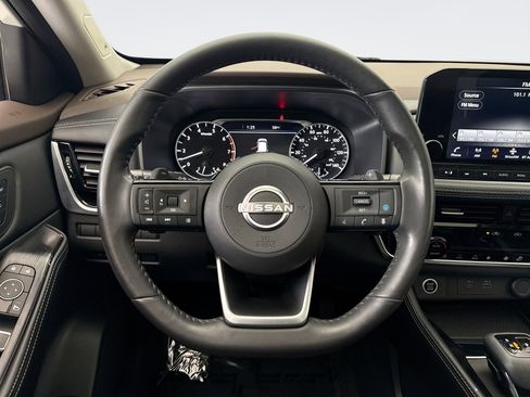 Used 2023 Nissan Rogue SL w/ SL Premium Package AWD/4WD image 12