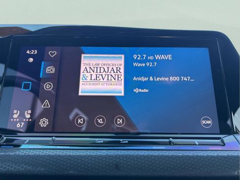 Used 2024 Volkswagen GTI SE w/ SE Leather Seats Package image 29