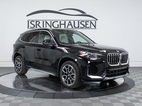 New 2026 BMW X1 xDrive28i w/ Convenience Package AWD/4WD image 3