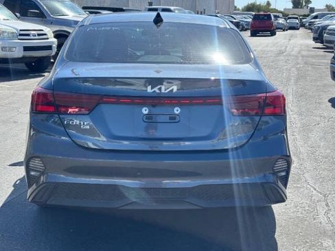 Used 2023 Kia Forte LX FWD image 4
