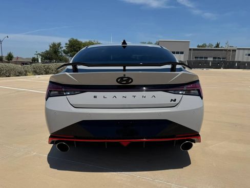 Used 2022 Hyundai Elantra N FWD image 5
