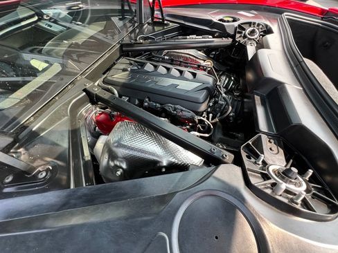 Used 2024 Chevrolet Corvette Stingray Preferred Cpe w/ Battery Protection Package RWD image 22