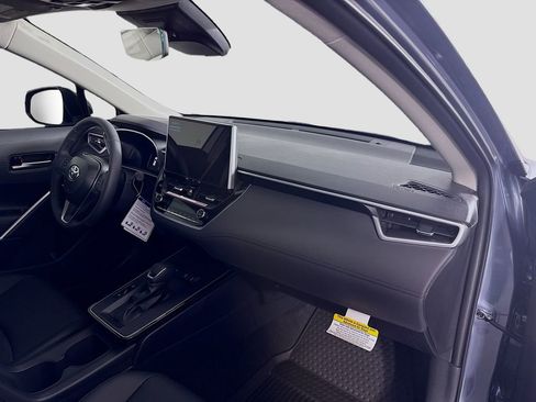 New 2026 Toyota Corolla Cross XLE image 19