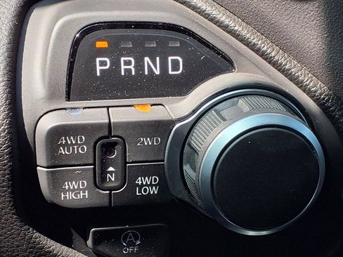 Used 2025 RAM 1500 Lone Star AWD/4WD image 13
