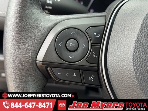 Used 2025 Toyota RAV4 XLE w/ Weather Package image 24