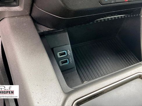 Certified 2018 Ford F150 Raptor w/ Equipment Group 802A Luxury image 32