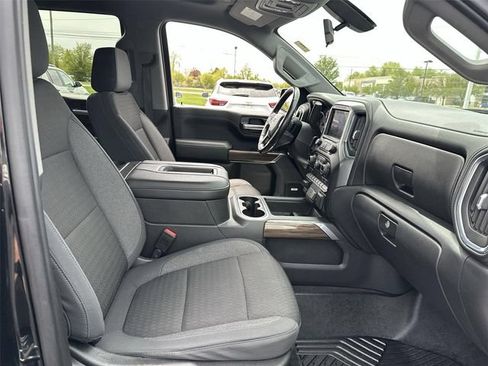 Used 2020 Chevrolet Silverado 1500 RST AWD/4WD image 27