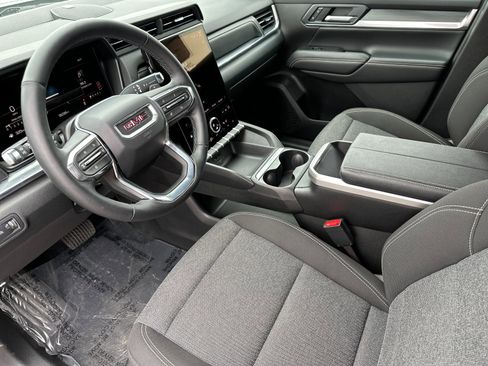 Used 2025 GMC Terrain Elevation image 10