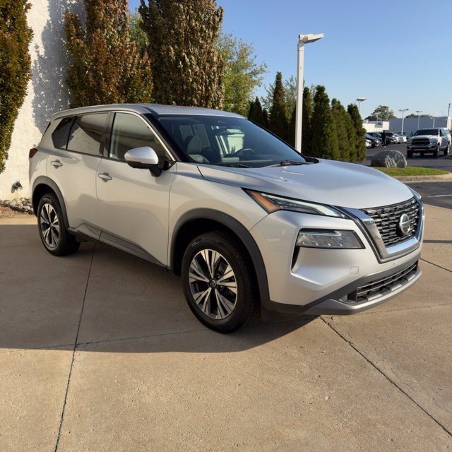 Used 2021 Nissan Rogue SV AWD/4WD image 8