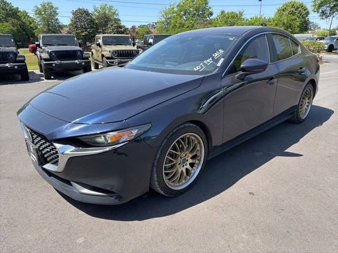 Used 2020 MAZDA MAZDA3 AWD Sedan w/ Select Package image 7
