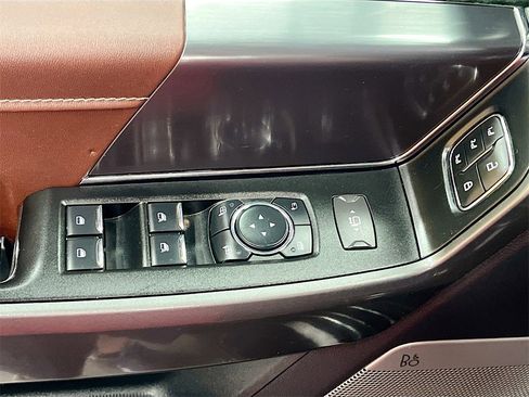 Used 2023 Ford F150 Lariat w/ Max Trailer Tow Package image 18