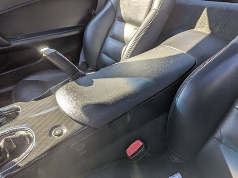 Used 2005 Chevrolet Corvette Coupe w/ Preferred Equipment Group image 21