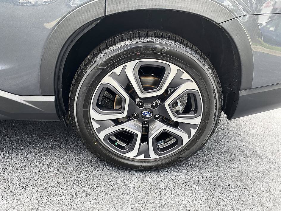Used 2023 Subaru Ascent Limited AWD/4WD image 27