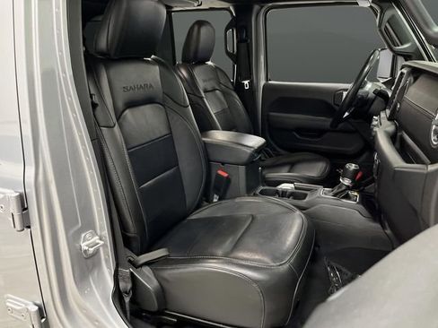 Used 2021 Jeep Wrangler Unlimited Sahara image 30