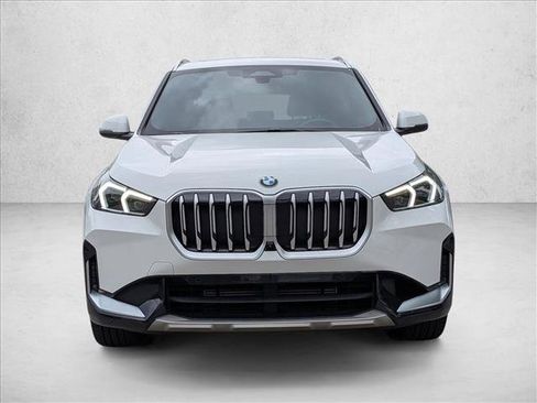 Certified 2025 BMW X1 xDrive28i w/ Technology Package AWD/4WD image 2