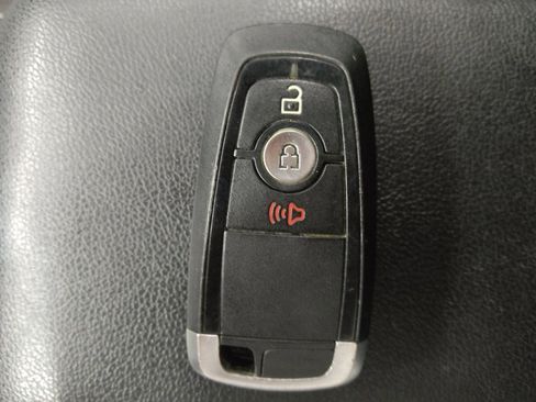 Used 2019 Ford EcoSport SE FWD image 32