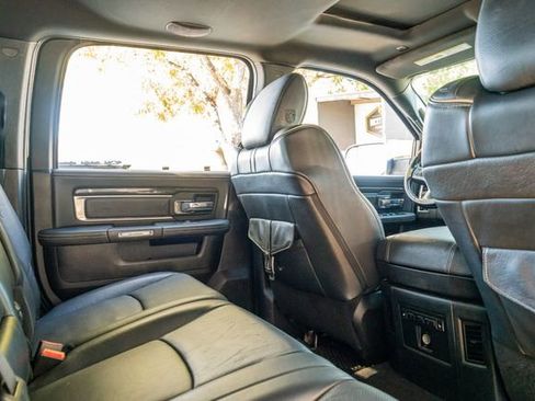 Used 2017 RAM 3500 Laramie Longhorn image 44