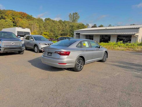 Used 2021 Volkswagen Jetta S w/ Driver Assistance Package image 7
