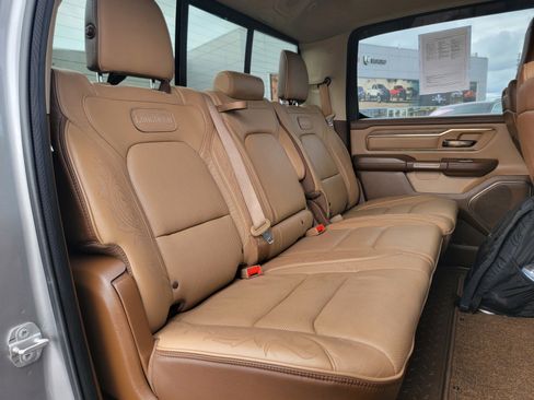 Used 2019 RAM 1500 Limited image 18