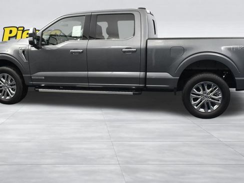 Used 2025 Ford F150 Lariat w/ Equipment Group 502A High AWD/4WD image 2