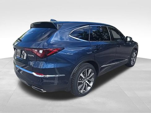 Used 2025 Acura MDX w/ Technology Package FWD image 5
