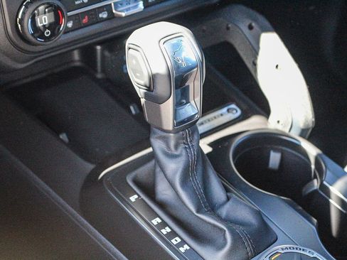 New 2025 Ford Bronco Badlands image 23