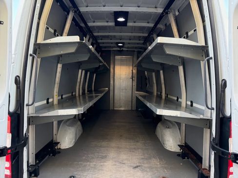 Used 2012 Mercedes-Benz Sprinter 2500 image 6
