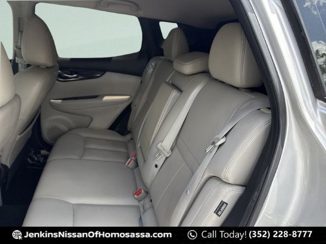 Certified 2021 Nissan Rogue Sport SL w/ Premium Package FWD image 27