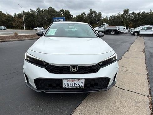 Used 2025 Honda Civic Sport image 8