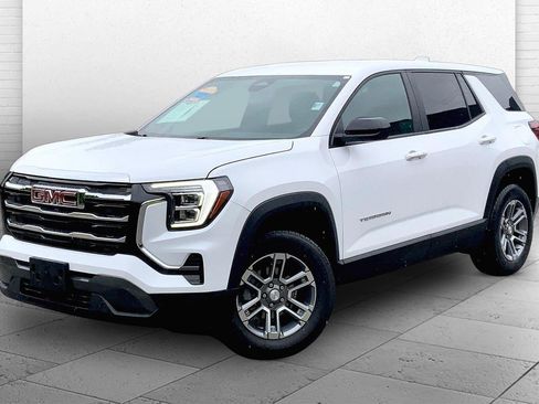 Used 2025 GMC Terrain Elevation AWD/4WD image 13
