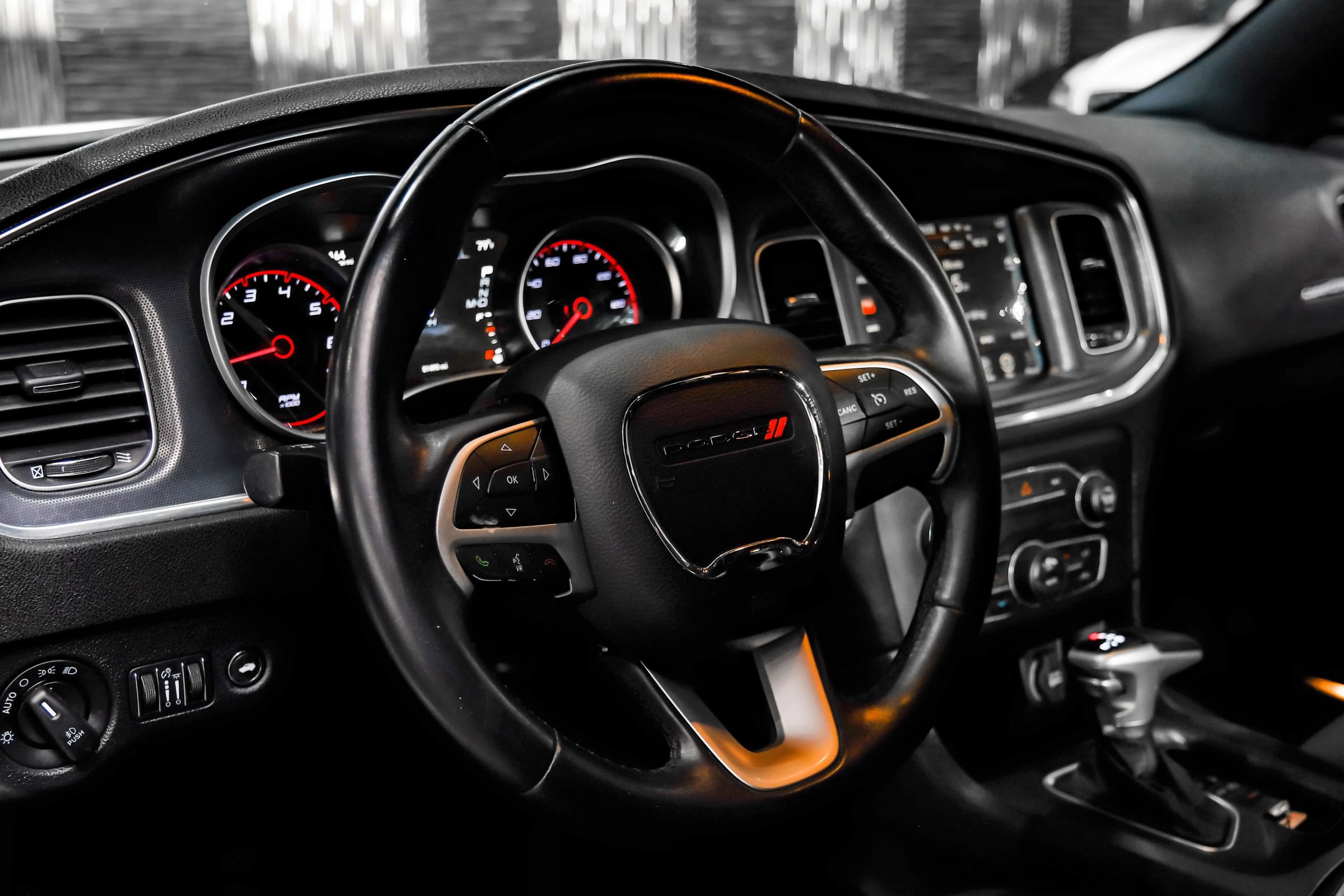 Used 2016 Dodge Charger SXT w/ Navigation & Travel Group RWD image 13