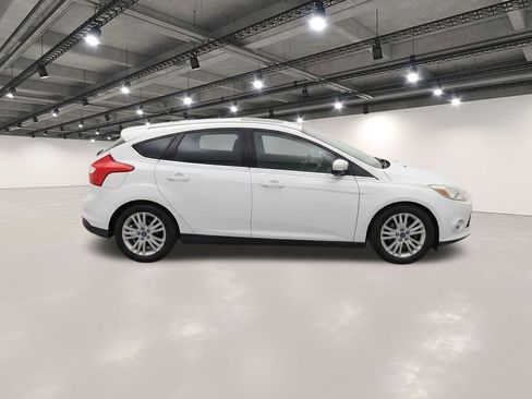 Used 2012 Ford Focus SEL FWD image 8