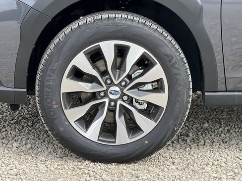 New 2025 Subaru Outback Limited image 34