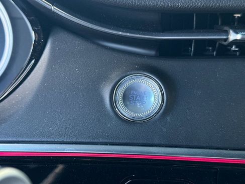 Used 2025 Genesis GV70 3.5T Sport image 24