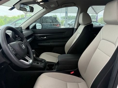 Used 2023 Honda CR-V LX image 10