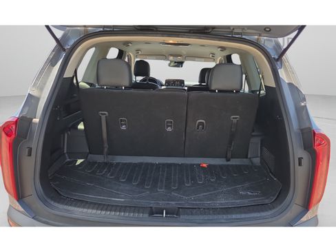 Used 2021 Kia Telluride LX FWD image 16