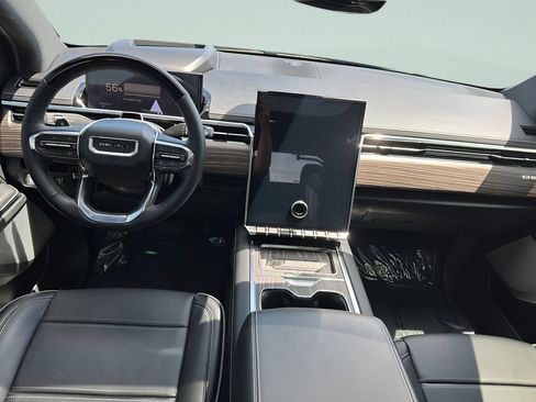 Used 2025 GMC Sierra EV Denali AWD/4WD image 15