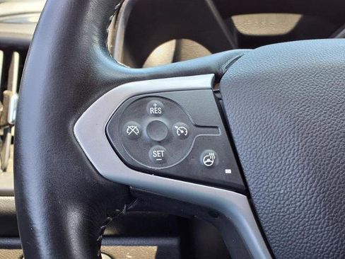 Used 2022 Chevrolet Colorado ZR2 AWD/4WD image 11