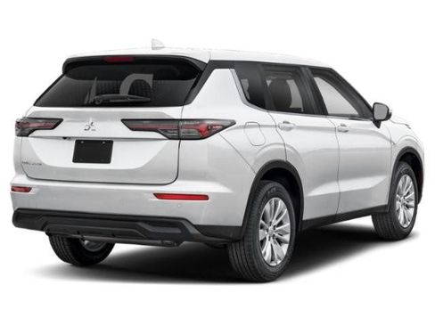 New 2026 Mitsubishi Outlander ES FWD image 23