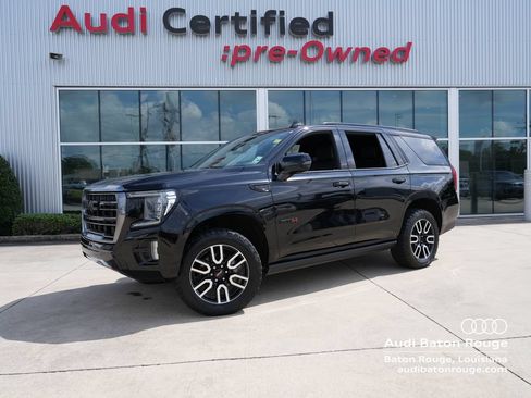 Used 2023 GMC Yukon AT4 w/ AT4 Premium Package AWD/4WD image 1
