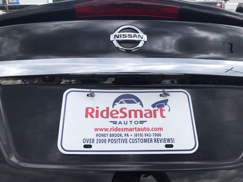 Used 2019 Nissan Sentra SR FWD image 35