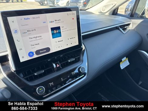 Used 2026 Toyota Corolla Cross XLE image 19