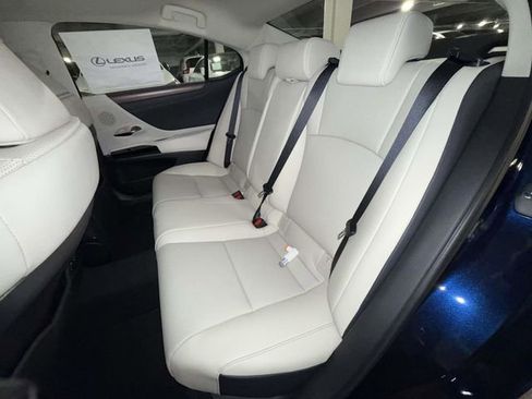 New 2025 Lexus ES 350 350 image 13