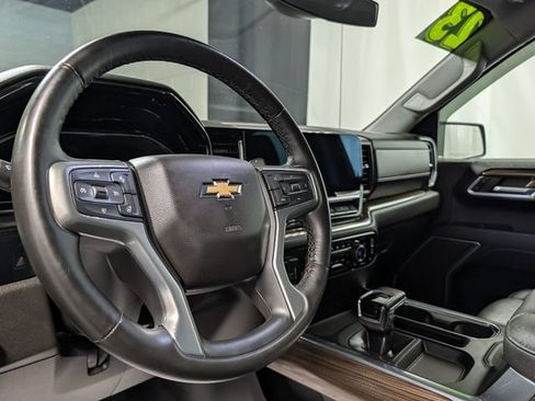 Certified 2023 Chevrolet Silverado 1500 LT AWD/4WD image 18