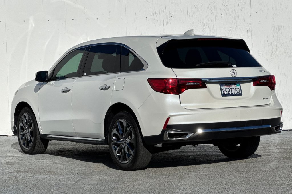 Used 2017 Acura MDX w/ Technology Package AWD/4WD image 5