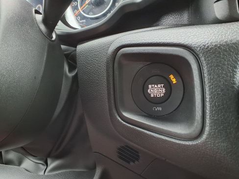 Used 2024 Jeep Wrangler Unlimited Sport AWD/4WD image 15