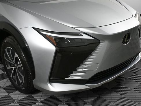 Used 2024 Lexus RZ 300e Premium w/ Accessory Package (2T) FWD image 34