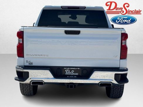 Used 2023 Chevrolet Silverado 1500 LT AWD/4WD image 8